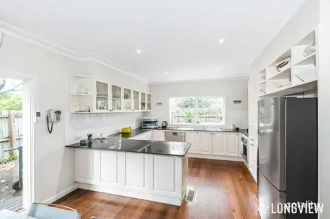 4 Cavell Ct, Beaumaris, VIC 3193