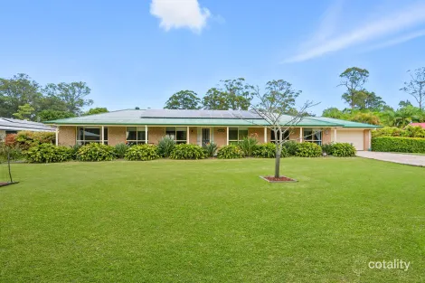 Property photo of 3 Edgewater Close Lake Cathie NSW 2445
