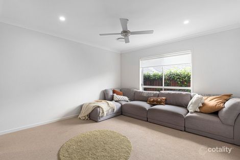 Property photo of 40 Arrowsmith Crescent Ormeau Hills QLD 4208