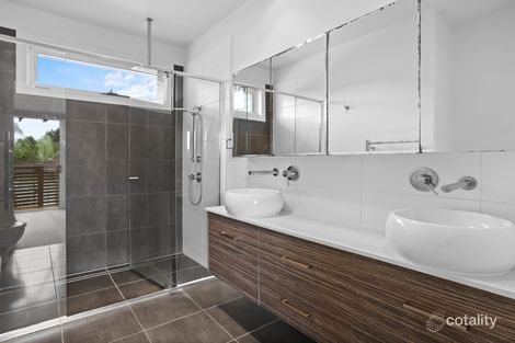 Property photo of 2/68 Stuart Street Bulimba QLD 4171