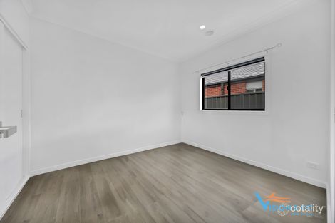 Property photo of 11 Glencoe Street Beveridge VIC 3753