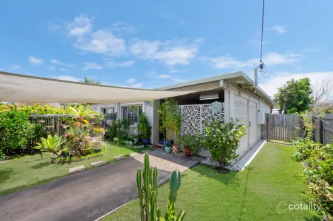 Property photo of 2/13 Mathiesen Street Cranbrook QLD 4814