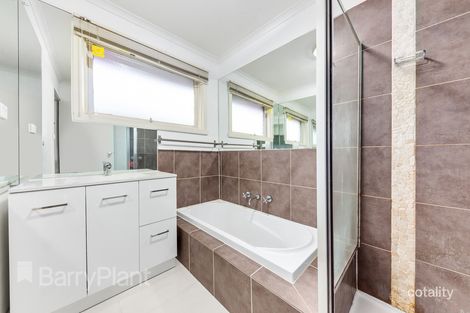 Property photo of 93 Kings Road Kings Park VIC 3021