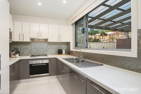 Property photo of 1/10 Coronation Avenue Peakhurst NSW 2210