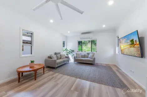 Property photo of 92 Trader Crescent Cannonvale QLD 4802