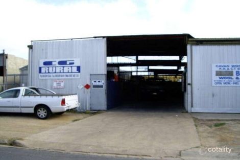 18 Thomas St, Cavan, SA 5094