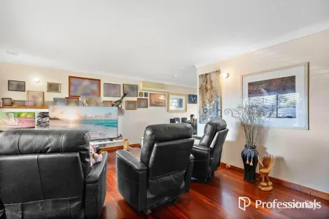 19 Lucich St, Kelmscott, WA 6111