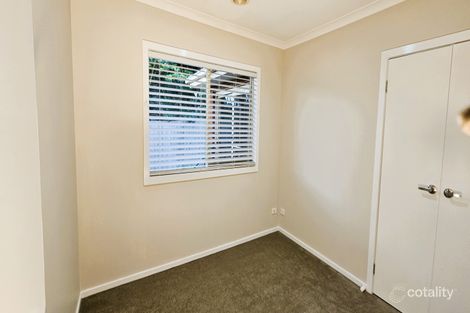 Property photo of 2/12 Deschamp Crescent Rowville VIC 3178