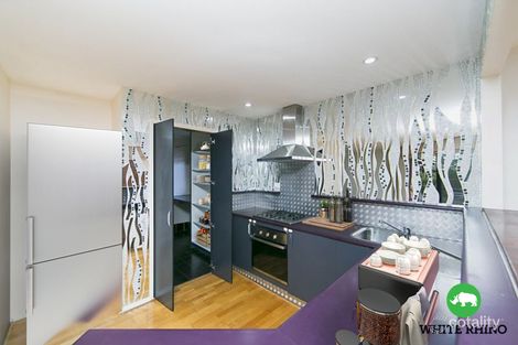 Property photo of 9 Kinlyside Avenue Jerrabomberra NSW 2619