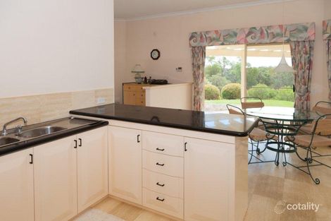 Property photo of 46 Cardinal Drive The Vines WA 6069