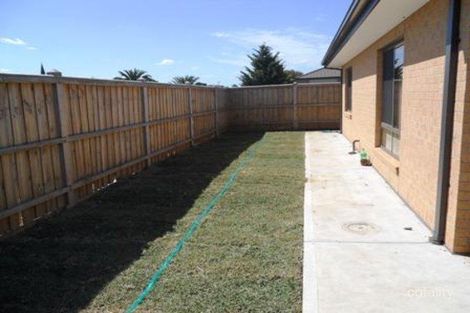 Property photo of 10 Allan Court Truganina VIC 3029