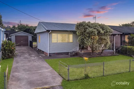 18 Maxwell Ave, Gorokan, NSW 2263