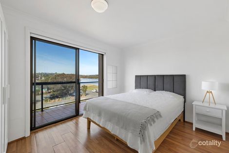 Property photo of 2/34 Lake Park Road North Narrabeen NSW 2101