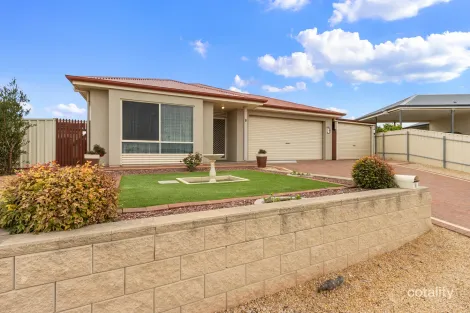 9 Bullock St, Ardrossan, SA 5571