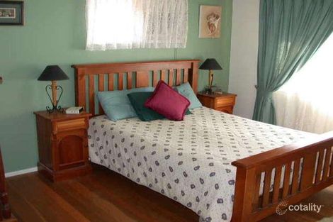 Property photo of 93 Greenmeadow Road Mansfield QLD 4122