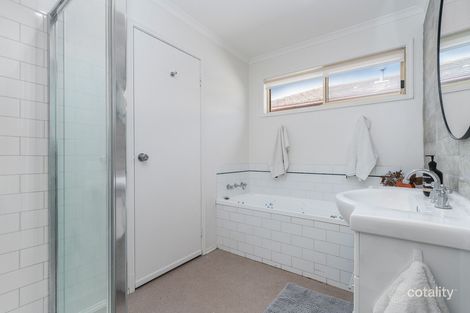 Property photo of 5 Lavender Lane Carrum Downs VIC 3201