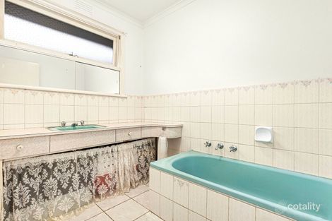 Property photo of 25 Abercromby Road Blackburn South VIC 3130