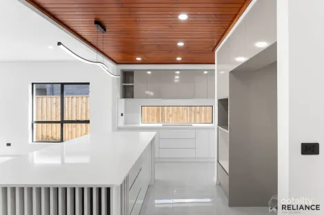 Property photo of 83 Everbloom Crescent Tarneit VIC 3029