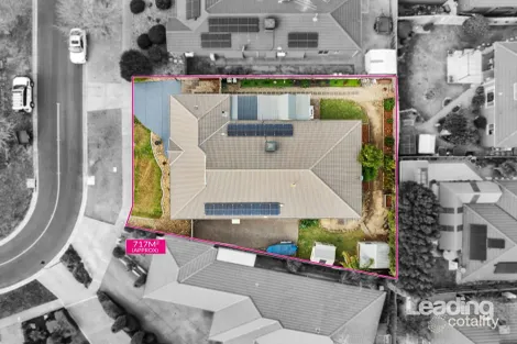 Property photo of 10 Burge Drive Sunbury VIC 3429