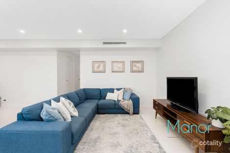 Property photo of 46 Springbrook Boulevard North Kellyville NSW 2155