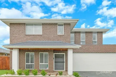 14 Alinta Prom, Jordan Springs, NSW 2747