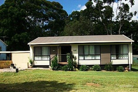 112 Laurel St, Russell Island, QLD 4184