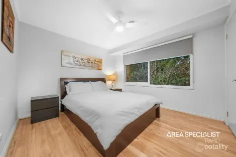 Property photo of 32 Glen Vista Drive Narre Warren North VIC 3804