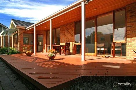 102 Wimbledon Ave, Mount Eliza, VIC 3930