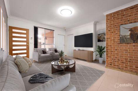 Property photo of 3/63 Ingham Drive Casula NSW 2170