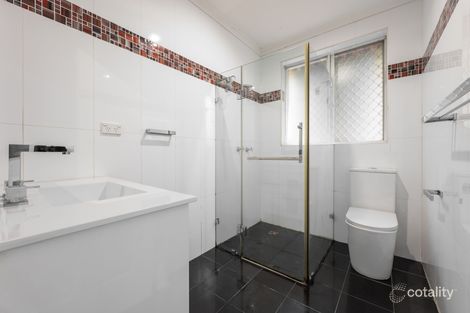 Property photo of 3/63 Ingham Drive Casula NSW 2170