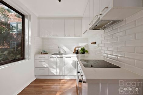 Property photo of 14/16 The Esplanade Clifton Hill VIC 3068