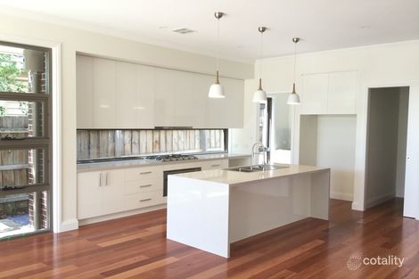 Property photo of 33 Midlothian Street Malvern East VIC 3145