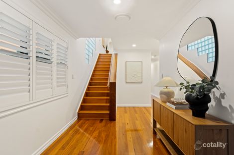 Property photo of 87 Waterview Avenue Wynnum QLD 4178