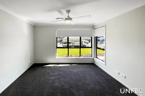Property photo of 2/10 Riparian Circuit Cessnock NSW 2325