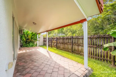 Property photo of 6/30-32 Springfield Crescent Manoora QLD 4870