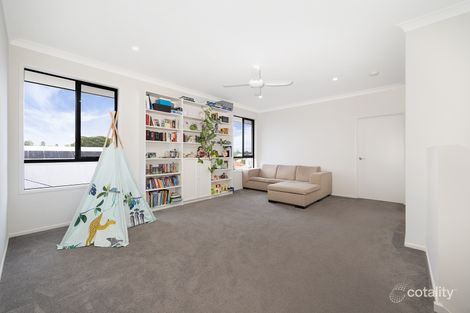 Property photo of 10 Kembla Street Wavell Heights QLD 4012