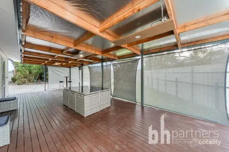 Property photo of 36 Horstmann Crescent Swan Reach SA 5354