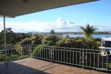 Property photo of 12 Cowrie Crescent Mount Pleasant WA 6153