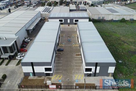 1/109 Eucumbene Dr, Ravenhall, VIC 3023