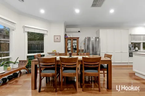 Property photo of 16 Beacon Avenue Point Cook VIC 3030