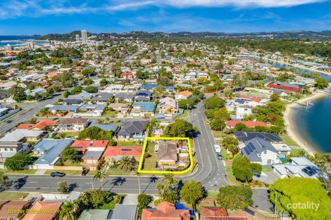 Property photo of 201 Tahiti Avenue Palm Beach QLD 4221