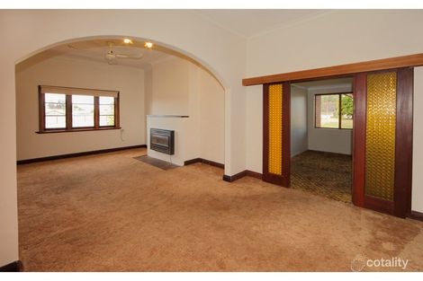 Property photo of 77 Henry Road York WA 6302