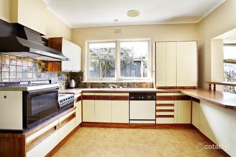 Property photo of 121 Linacre Road Hampton VIC 3188