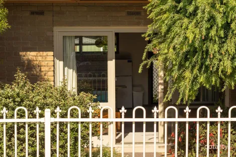 Property photo of 5/6-8 Buckland Drive Mallacoota VIC 3892