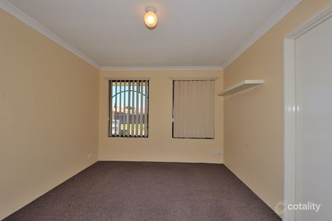 Property photo of 4 Carmana Lane Warnbro WA 6169