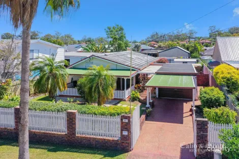 Property photo of 86 Griffith Road Scarborough QLD 4020