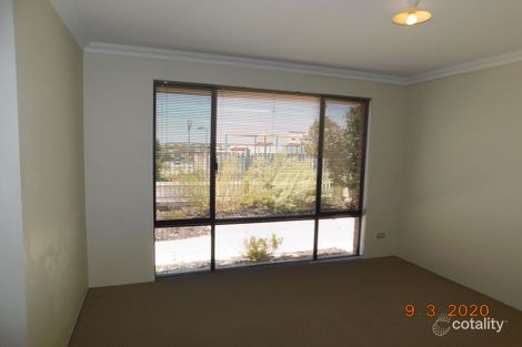 Property photo of 17 Cockleshell Brace Jindalee WA 6036