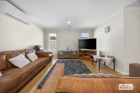 Property photo of 2 Flattely Street Ararat VIC 3377