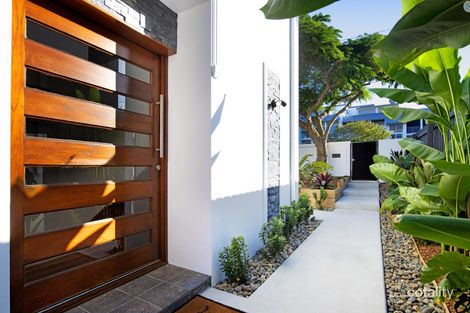 111 Petrel Ave, Mermaid Beach, QLD 4218