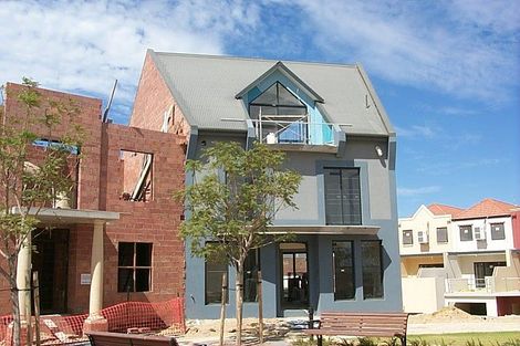 33 Old Belvidere Prom, East Perth, WA 6004